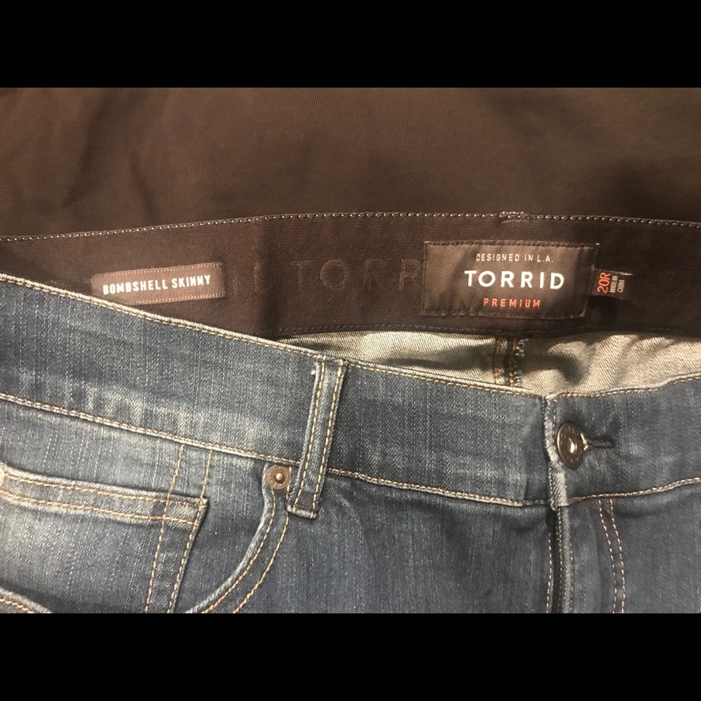 Torrid bombshell skinny jeans size 20R